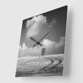 Horloge Carrée Haystack and Tracks (Angle)