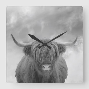 Horloge Carrée High Cow Scotland Clouds Black White