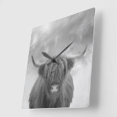 Horloge Carrée Highland Cow Scotland Clouds Black White  (Angle)