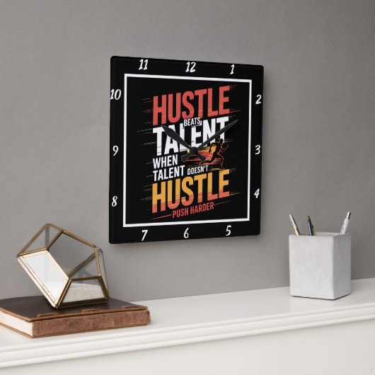 Horloge Carrée Hustle Beats Talent Runner Motivation (Bureau)