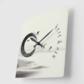 Horloge Carrée Ici & maintenant / Zen Circle Enso Koi Peinture à (Angle)
