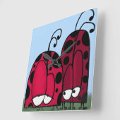 Horloge Carrée Illustration de Ladybug d'amour non demandé (Angle)