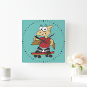 Horloge Carrée Illustration D'Un Skateboard De Ptérosaure. (Maison)