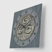 Horloge Carrée Image ancienne d'un Triskelion sur l'ardoise gallo (Angle)