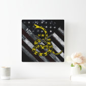 Horloge Carrée Industrial American Flag and Snake Clock (Maison)