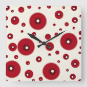 Horloge Carrée Ivory Red Dots Funky Whimsical Circle Pattern (Recto)
