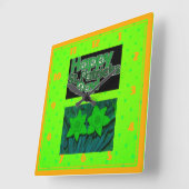 Horloge Carrée Joyeuse fête de ST.Patrick (Angle)