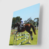 Horloge Carrée Jumping Horse de Brown Show (Angle)