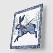 Horloge Carrée La balade à la mode de Hares Winter (Angle)