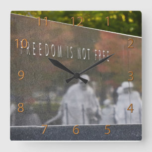 Horloge Carrée La Liberté N'Est Pas Libre, Mémorial De La Guerre
