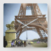 Horloge Carrée La Tour Eiffel, comme vous ne l'avez jamais vue au (Recto)