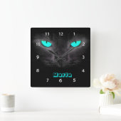 Horloge Carrée La turquoise de visage de chat noir observe (Maison)