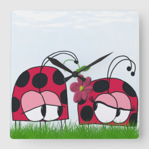 Horloge Carrée Ladybug Qui Regardait Sa Nouvelle Illustration D'A