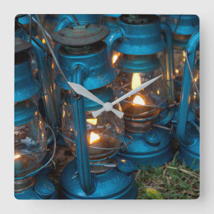 Horloge Carrée Lampes à pétrole   Ol Pejeta Bush Camp