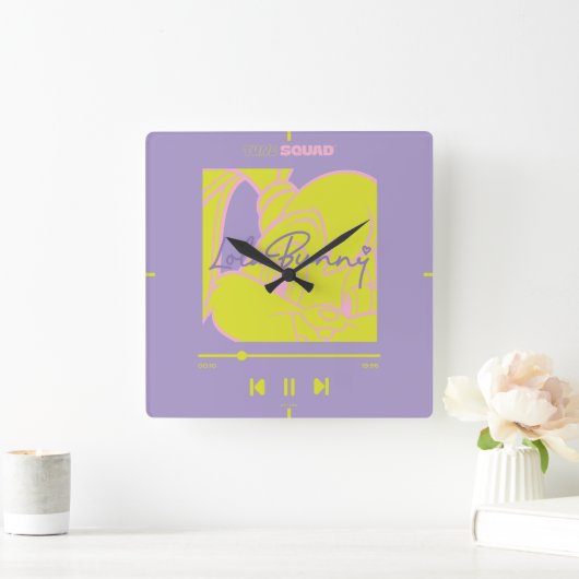 Horloge Carrée Le Lecteur de Lola (Maison)