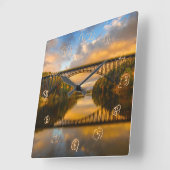 Horloge Carrée Le Roi français Bridge dans l'automne (Angle)