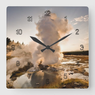 Horloge Carrée Ledge Geyser, bassin de Norris Geyser