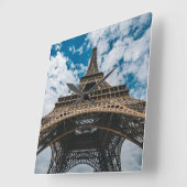 Horloge Carrée Les monuments | Regard sur la Tour Eiffel (Angle)
