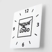 Horloge Carrée Logo personnalisé en gras sur l'Arrière - plan bla (Angle)