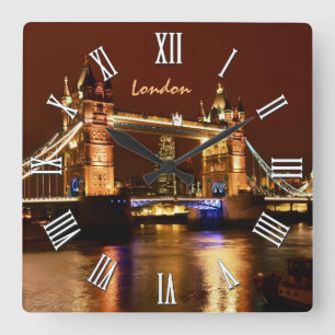 Horloge Carrée Londres, Tower Bridge à Night England / Angleterre