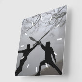 Horloge Carrée Lutte des épées (Angle)