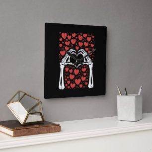 Horloge Carrée Main de squelette cœur Saint-Valentin Amour drôle