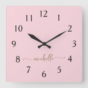 Horloge Carrée Marque minimale de monogramme or rose en écriture 