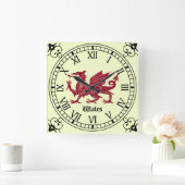 Horloge Carrée Medieval Welsh Dragon Wall Clock (Maison)