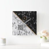 Horloge Carrée Monogram Clock Your Code QR - Black White Marble (Maison)