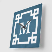 Horloge Carrée Monogram design (Angle)
