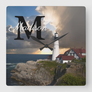 Horloge Carrée Monogram Portland Head Lighthouse Maine Nom de la 