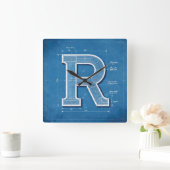 Horloge Carrée Monogramme de lettre R sur plan (Maison)