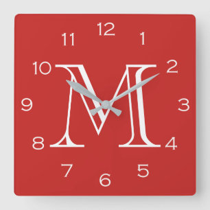 Horloge Carrée Monogramme en blanc sur wccn rouge