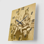 Horloge Carrée Mont Dakota Territoire Crow Warrior and Bride (Angle)