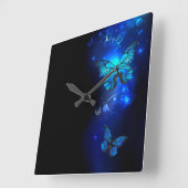 Horloge Carrée Morpho Butterfly in the Dark Background (Angle)