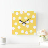 Horloge Carrée Motif Big Dot jaune et blanc. (Maison)