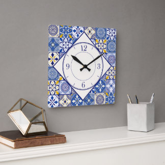 Horloge Carrée Motif marocain en bleu crème jaune Turquoise blanc