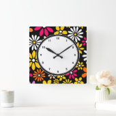 Horloge Carrée Motif noir blanc jaune et rose (Maison)