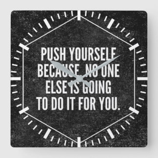 Horloge Carrée Motivation Gym - Pousser - Inspiration