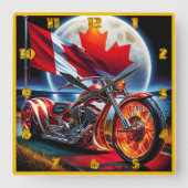 Horloge Carrée Moto canadienne avec drapeau dans un paysage illum (Recto)