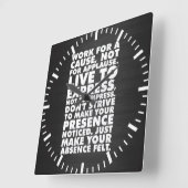 Horloge Carrée Mots Motivationnels (Angle)