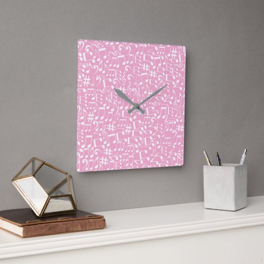 Horloge Carrée Musique Danse Notes Blanches Rose Pâle (Bureau)