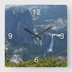 Horloge Carrée Nevada Falls depuis le Panorama Trail