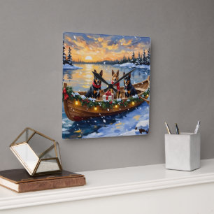 Horloge Carrée Noël en bateau avec un Malinois belge