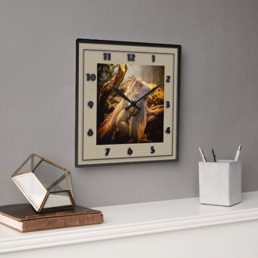 Horloge Carrée Nom Tina d'iguane de dragon (Bureau)