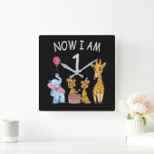 Horloge Carrée Now I le 1er jour du Birthday (Maison)