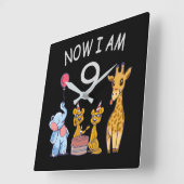 Horloge Carrée Now I le 9e anniversaire du Birthday (Angle)