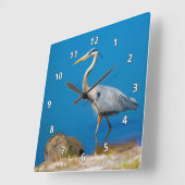 Horloge Carrée Oiseau de grand héron bleu à l'étang (Angle)