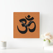 Horloge Carrée Om dans une mer aux vagues orange (Maison)