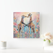 Horloge Carrée Paire de girafes dans un jardin pastel (Maison)